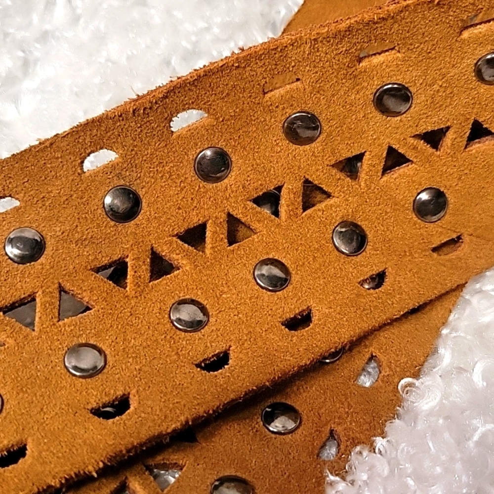 Women's Vintage Boho Leather Belt - size M - Picture 2 of 11